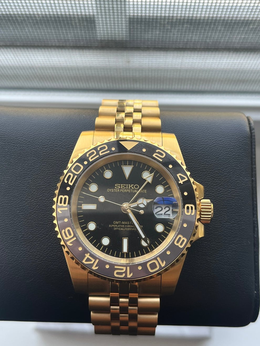 The Depth | Golden Hour GMT ™