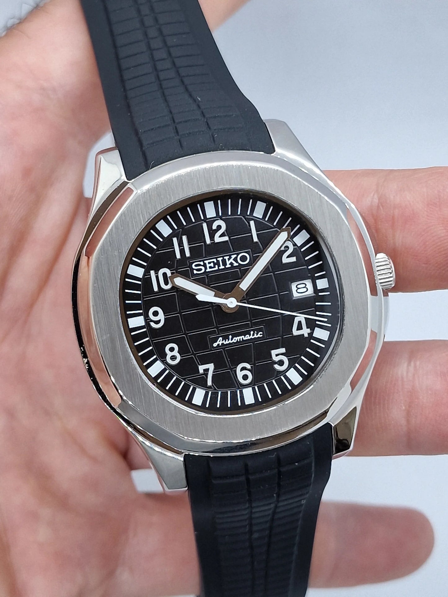 The Radius | Steel ™