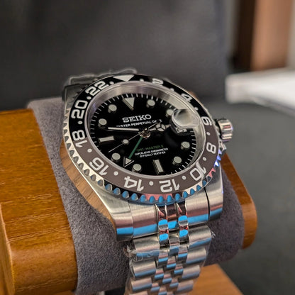 The Depth | Bruce Wayne GMT ™