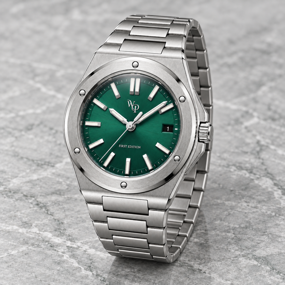Facet 01 — Steel / Green / Bracelet. Gallery view 2.