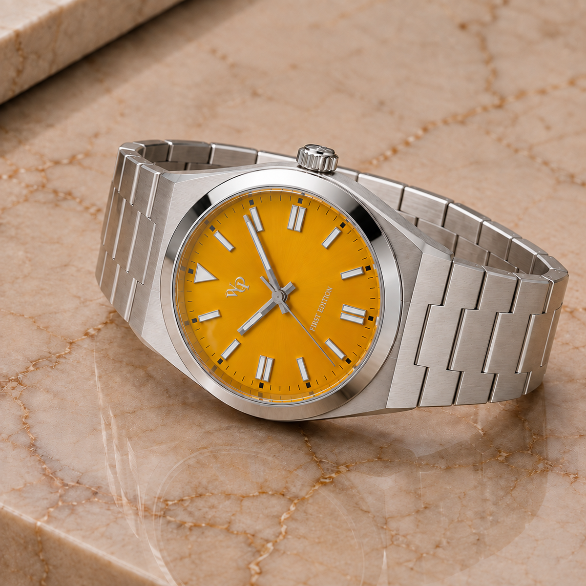 Vale 03 — Steel / Yellow. Gallery view 3.